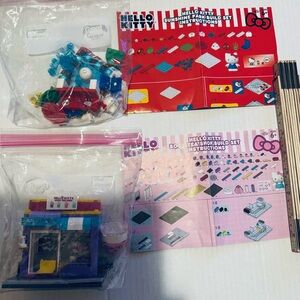 Hello kitty 4 set build lot